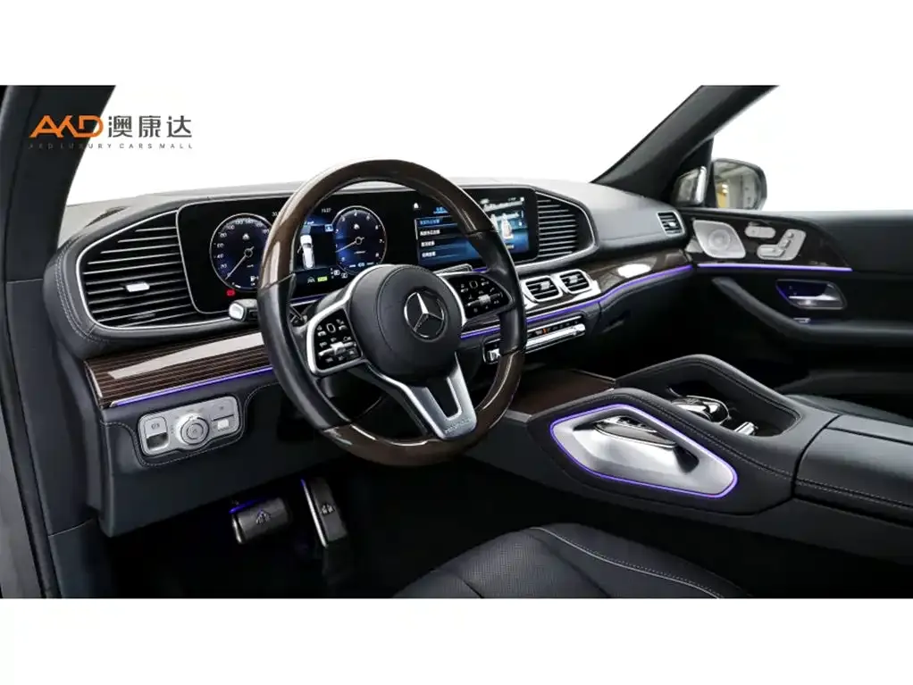 Mercedes-Benz GLS — фото 10