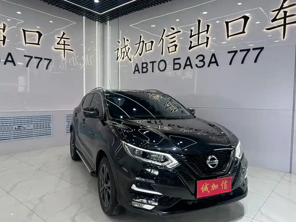 Nissan Qashqai — фото 7