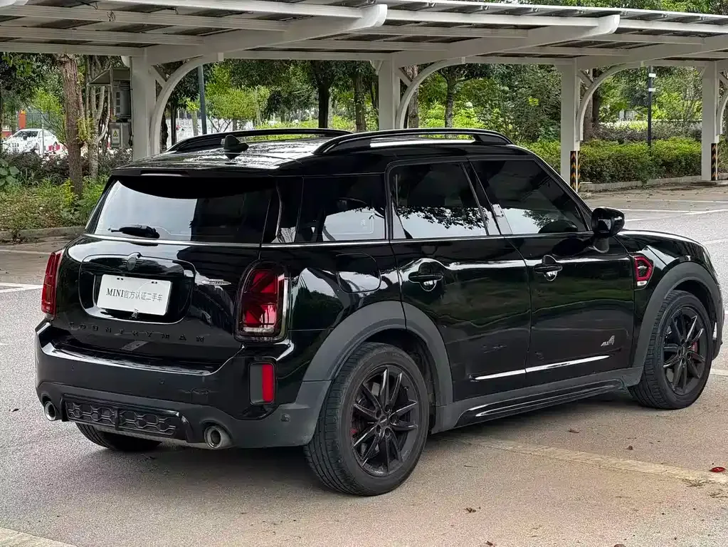 MINI Countryman JCW — фото 9