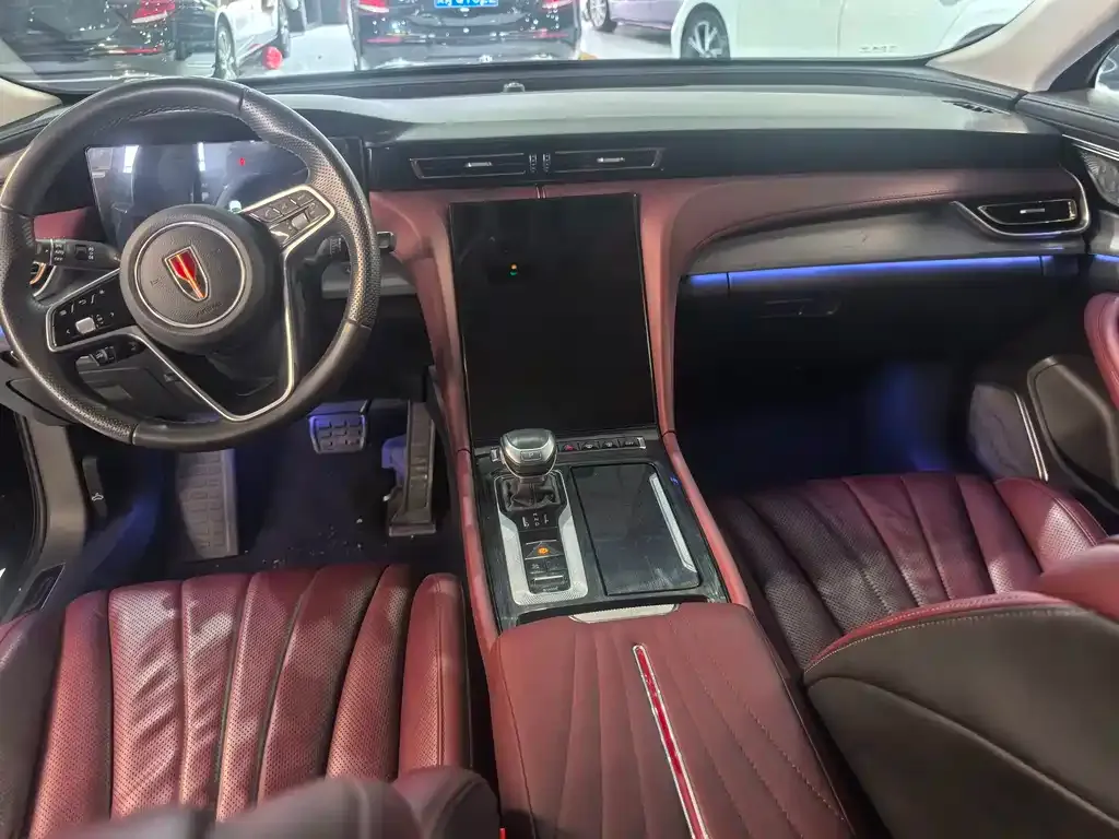 Hongqi H5 — фото 6