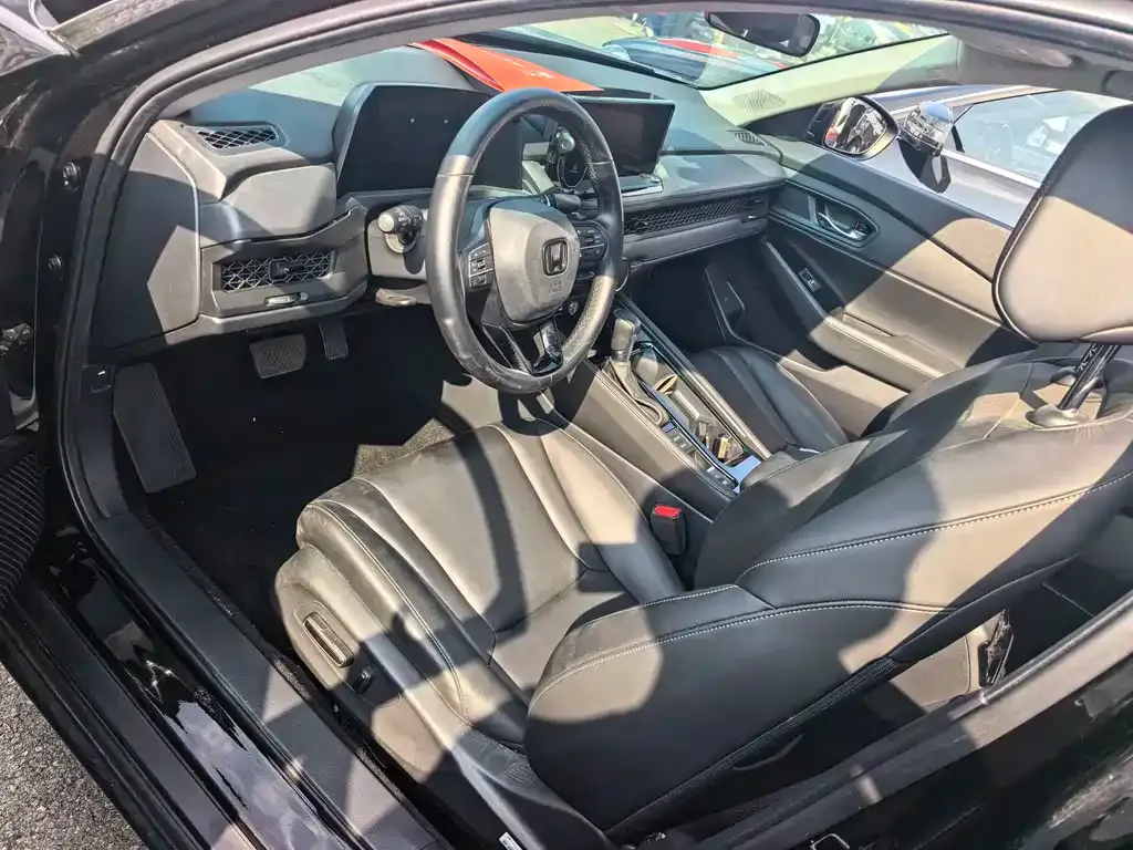 Honda Accord — фото 6