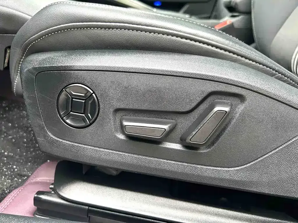Audi A3 — фото 8