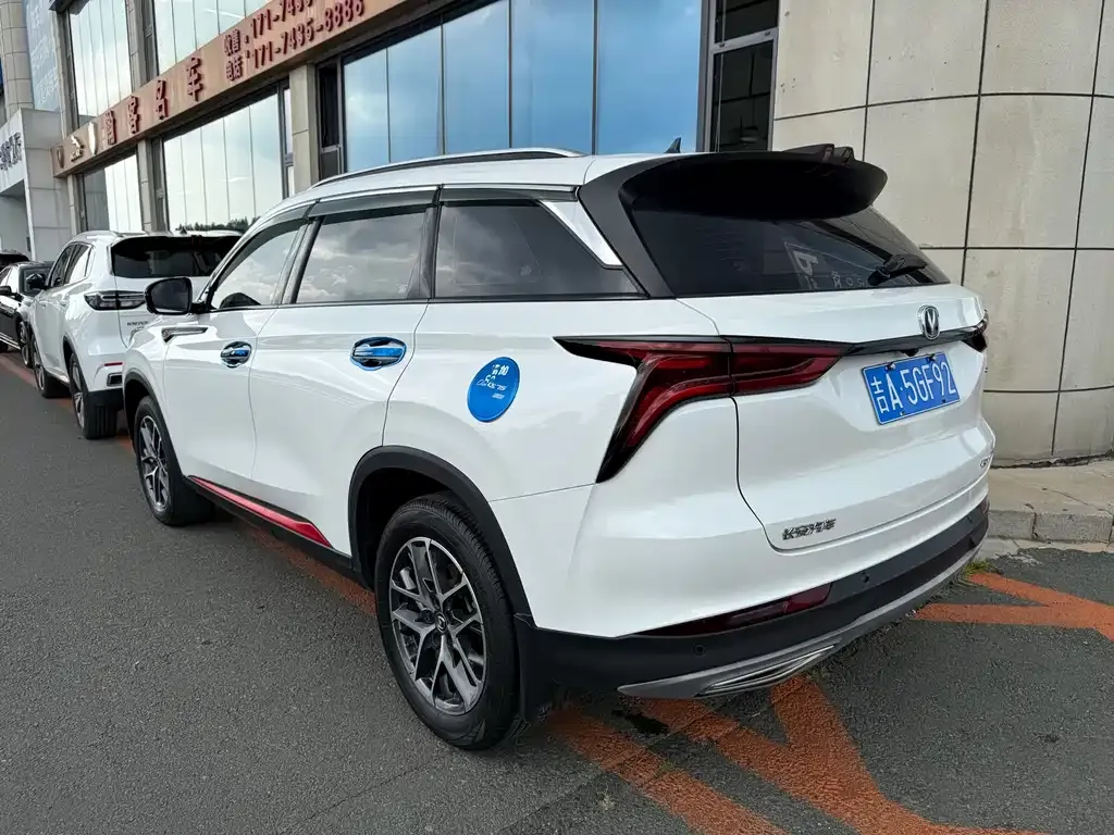 Changan CS75PLUS — фото 7