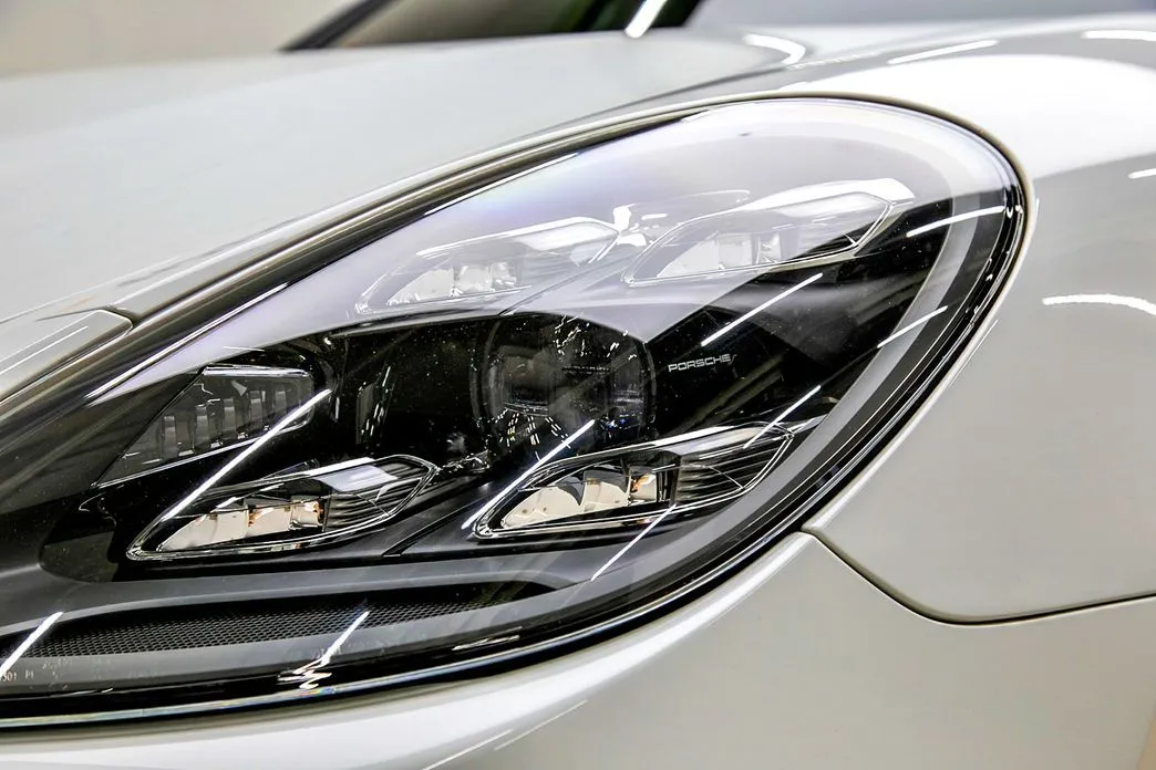 Porsche Panamera — фото 6