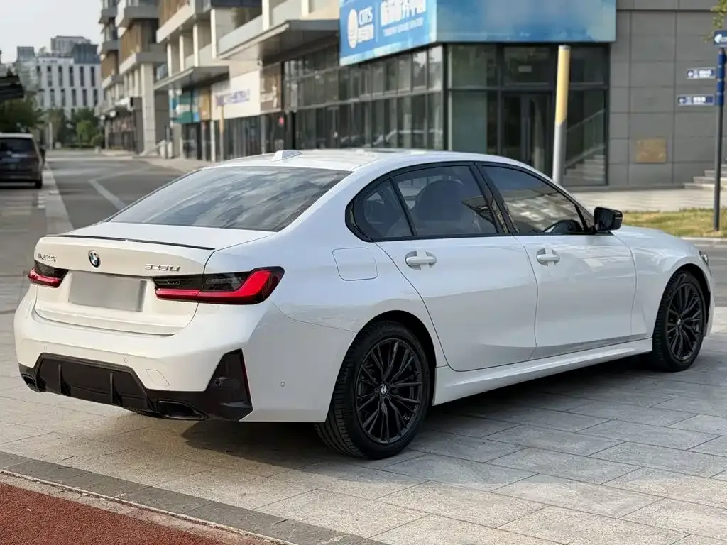 BMW 3 Series — фото 10
