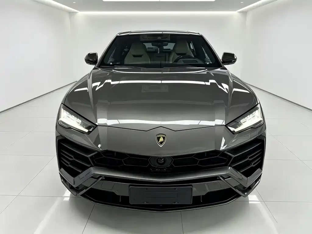 Lamborghini Urus — фото 2
