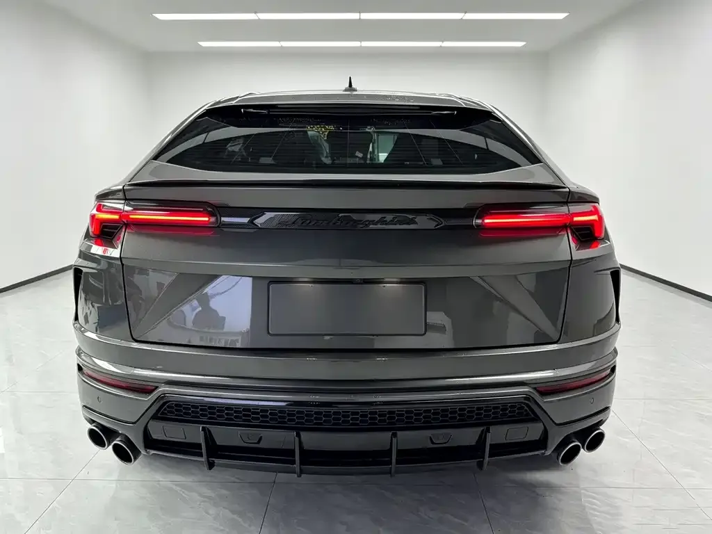 Lamborghini Urus — фото 8