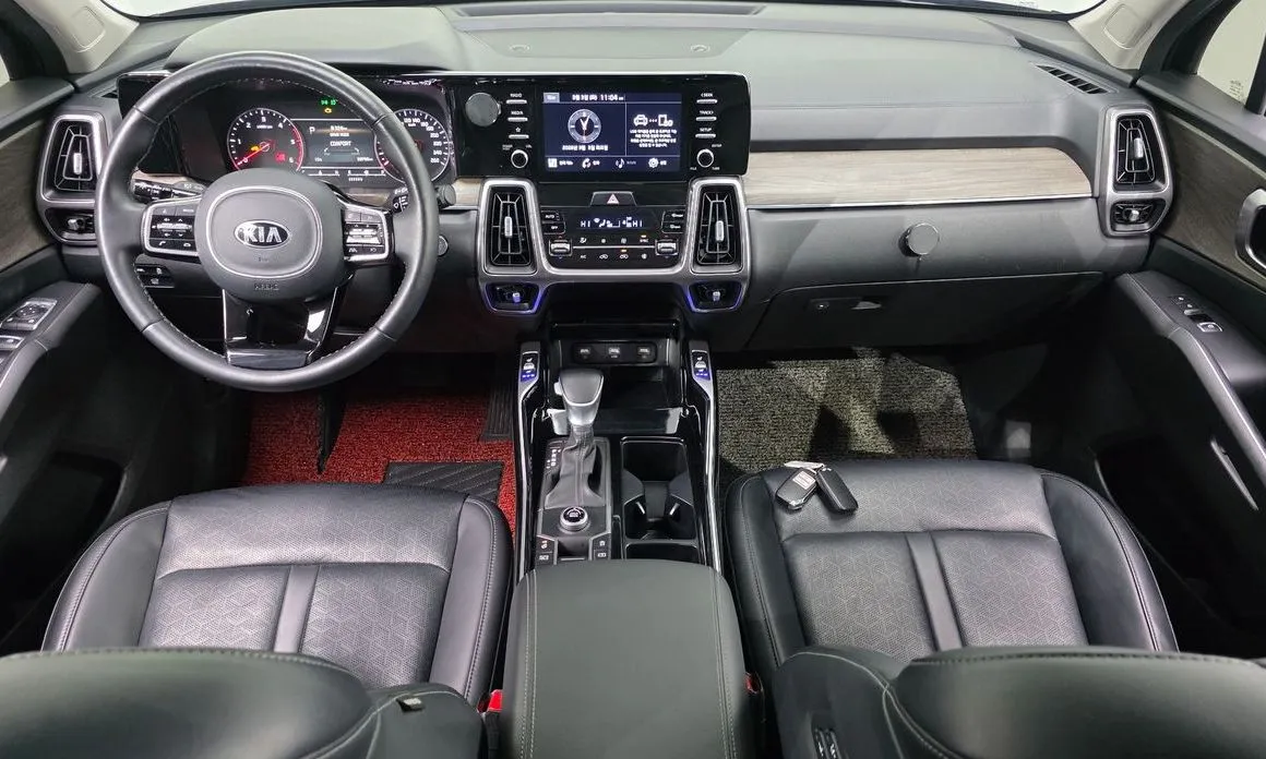 Kia Sorento — фото 9