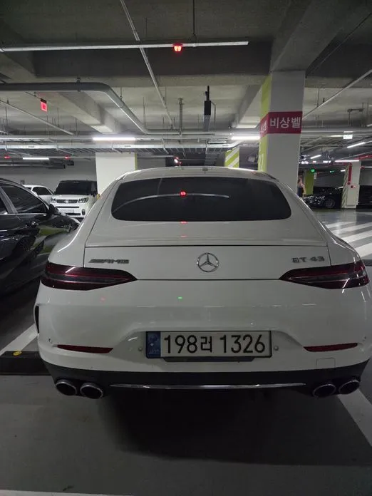 Mercedes-Benz AMG GT — фото 5