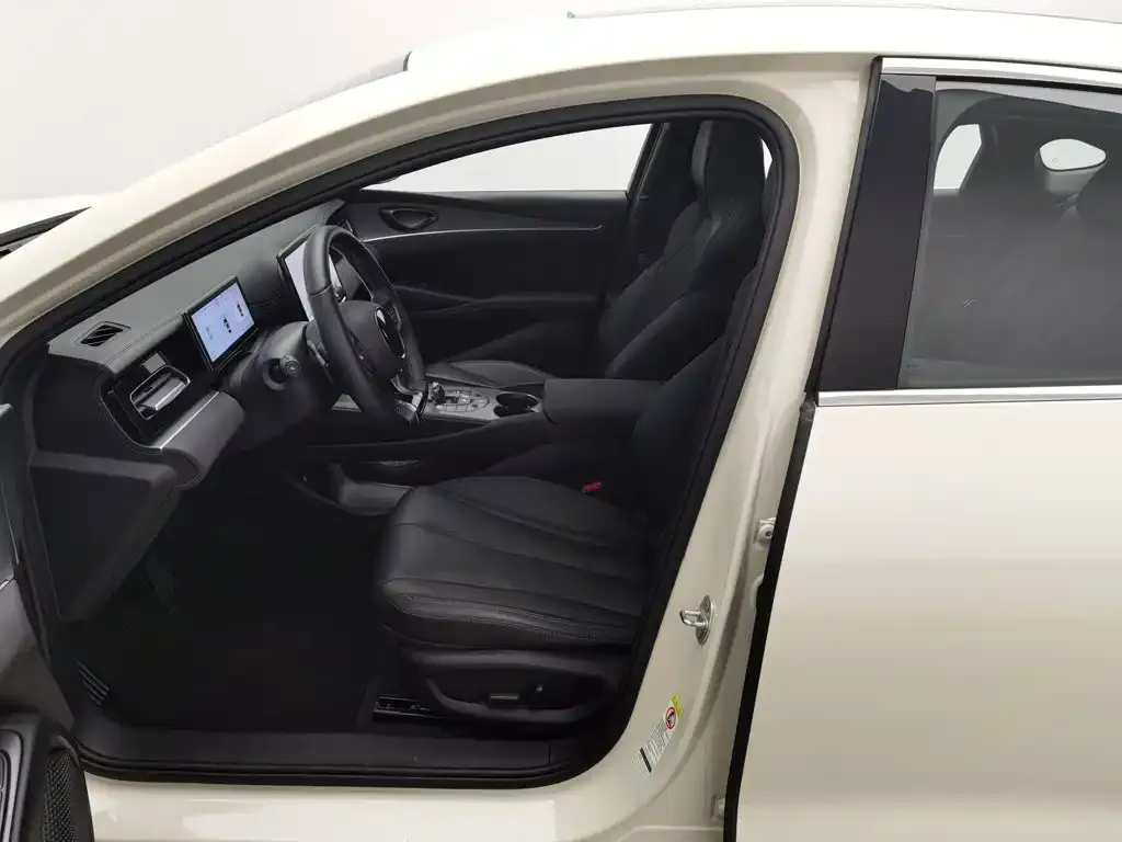 BYD Seal 06 — фото 9