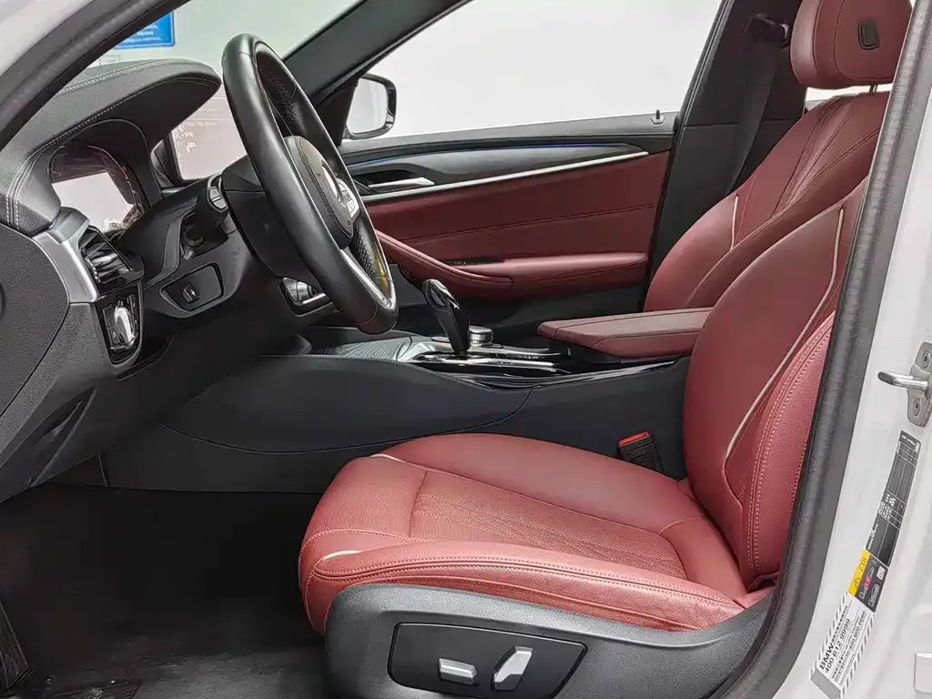 BMW 5 Series New Energy — фото 4