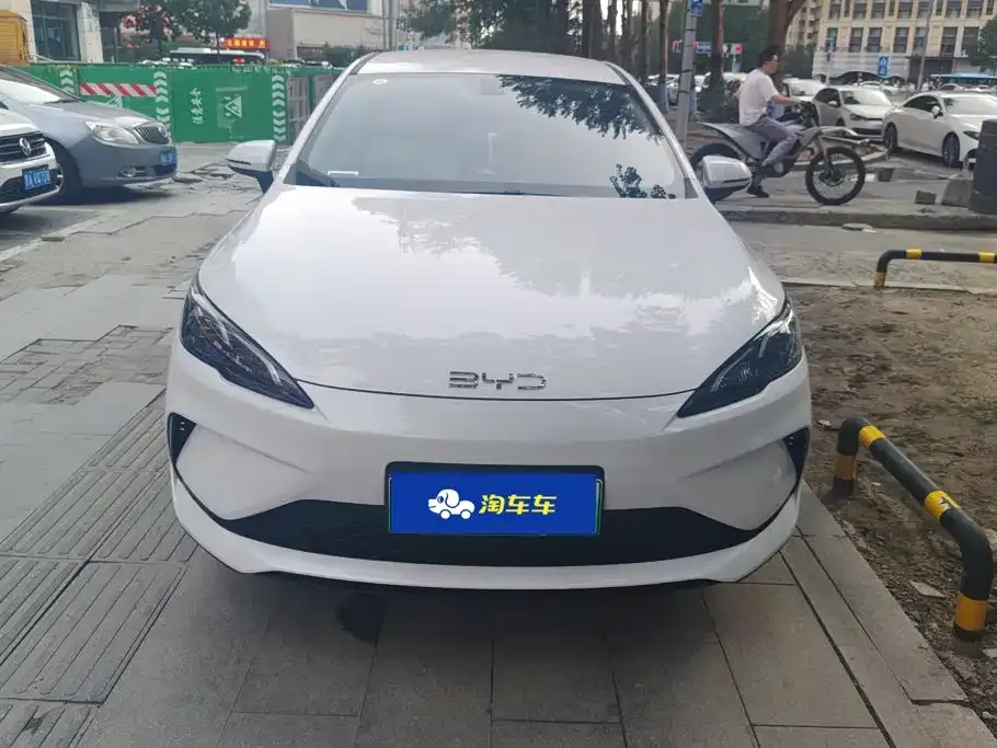 BYD Seal 05 DM-i — фото 4