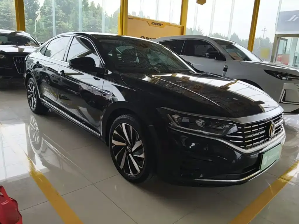 Volkswagen Passat — фото 3