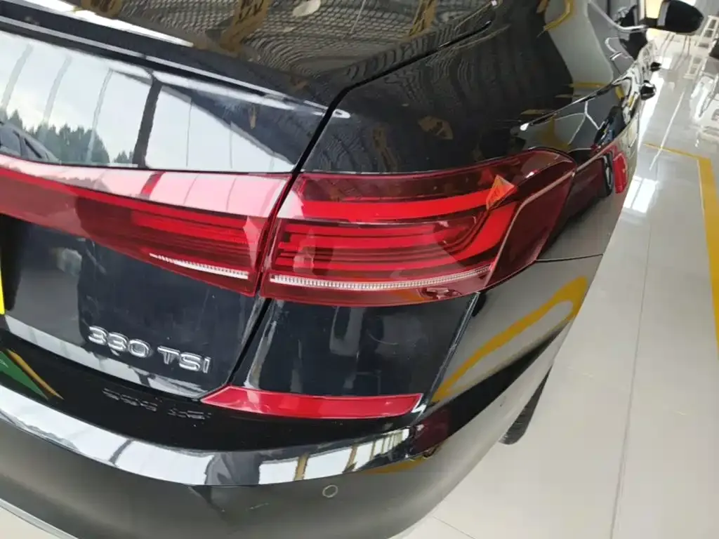 Volkswagen Passat — фото 5