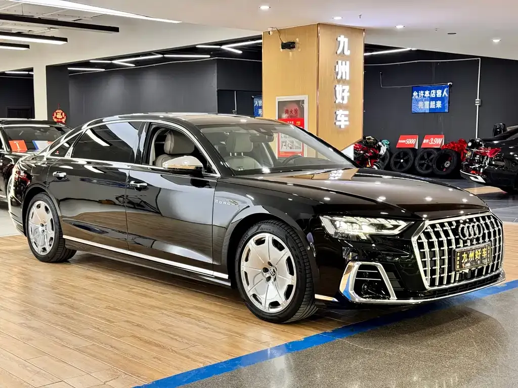 Audi A8 — фото 4