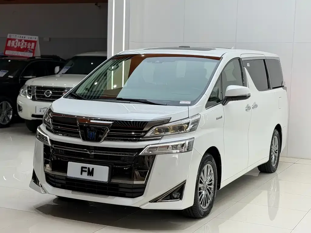 Toyota Vellfire — фото 3