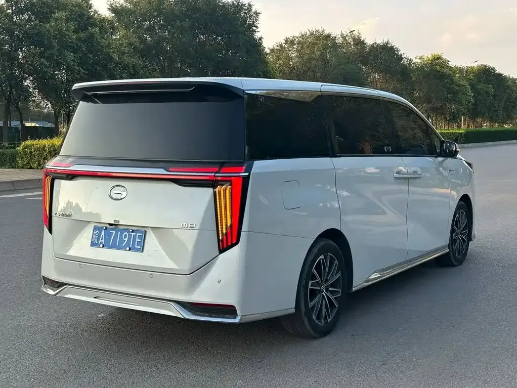 GAC Motor Trumpchi M8 — фото 4