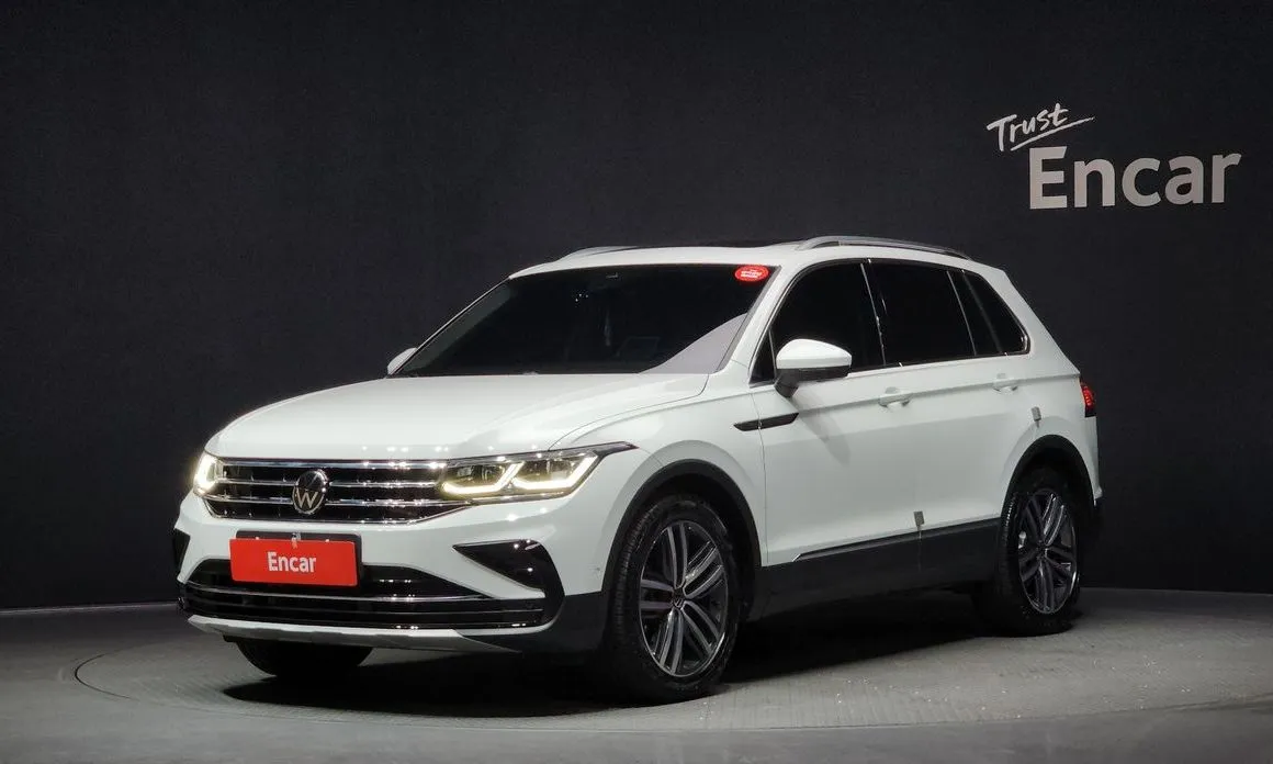 Volkswagen Tiguan — фото 1