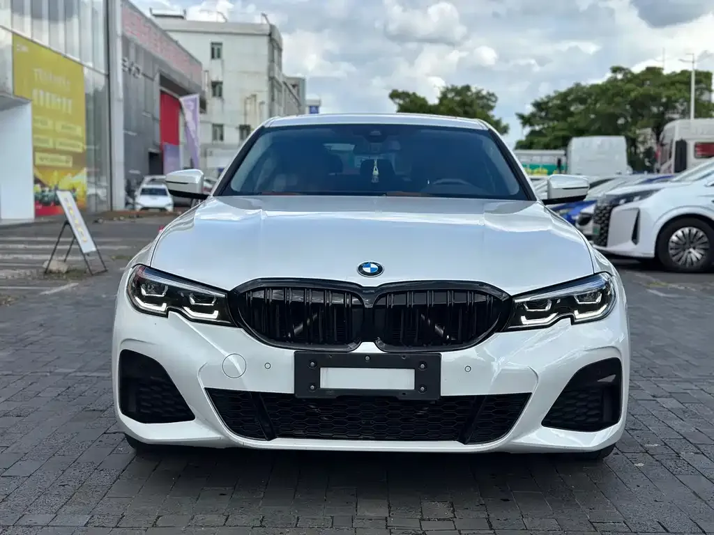 BMW 3 Series — фото 9