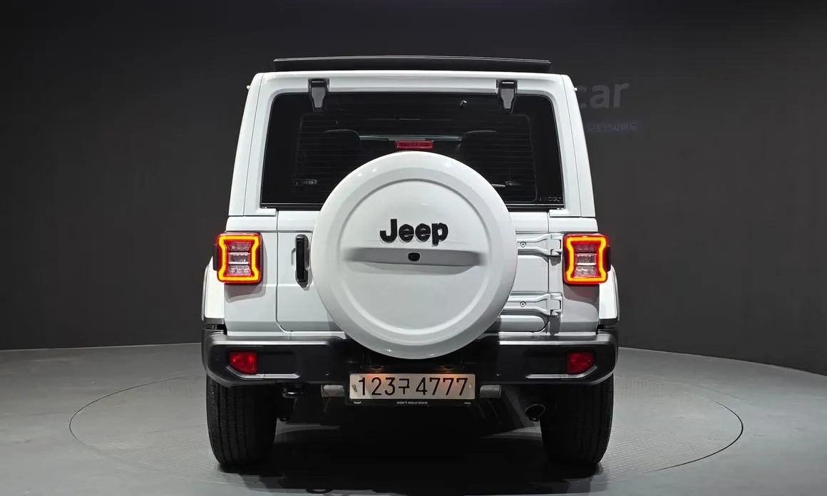 Jeep Wrangler — фото 3