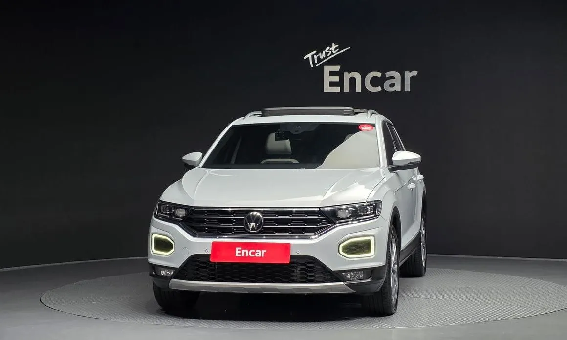 Volkswagen T-Roc — фото 2