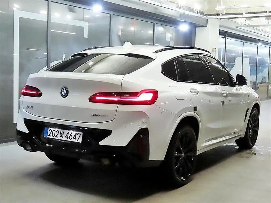 BMW X4 — фото 8