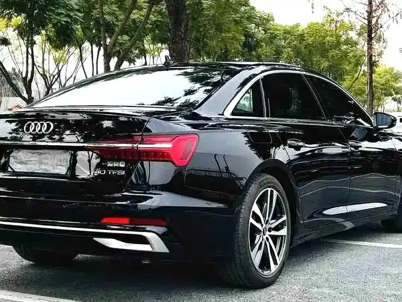 Audi A6L — фото 5