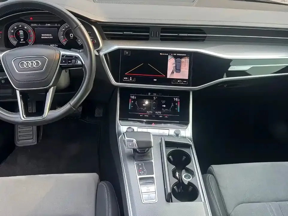 Audi A6L — фото 2