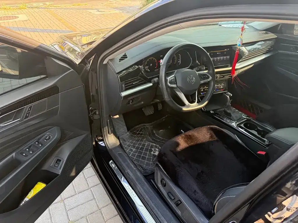 Volkswagen Passat — фото 7
