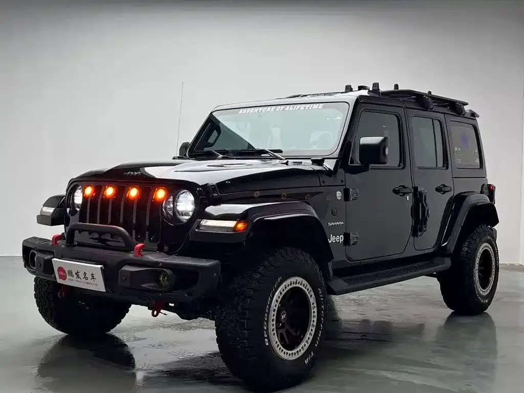 Jeep Wrangler — фото 1