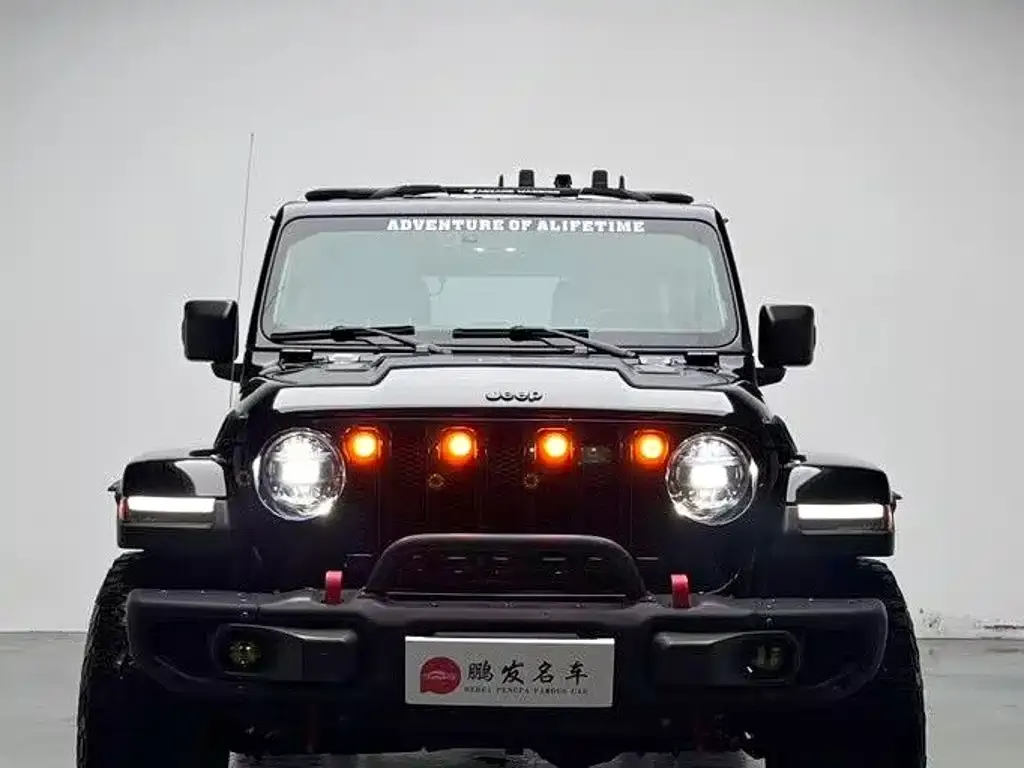 Jeep Wrangler — фото 9
