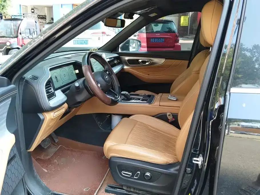 GAC Motor Trumpchi GS8 — фото 10