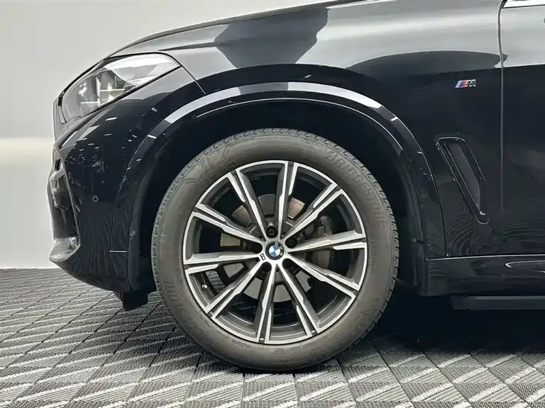 BMW X5 (Import) — фото 10