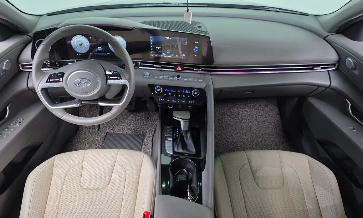 Hyundai AVANTE — фото 4