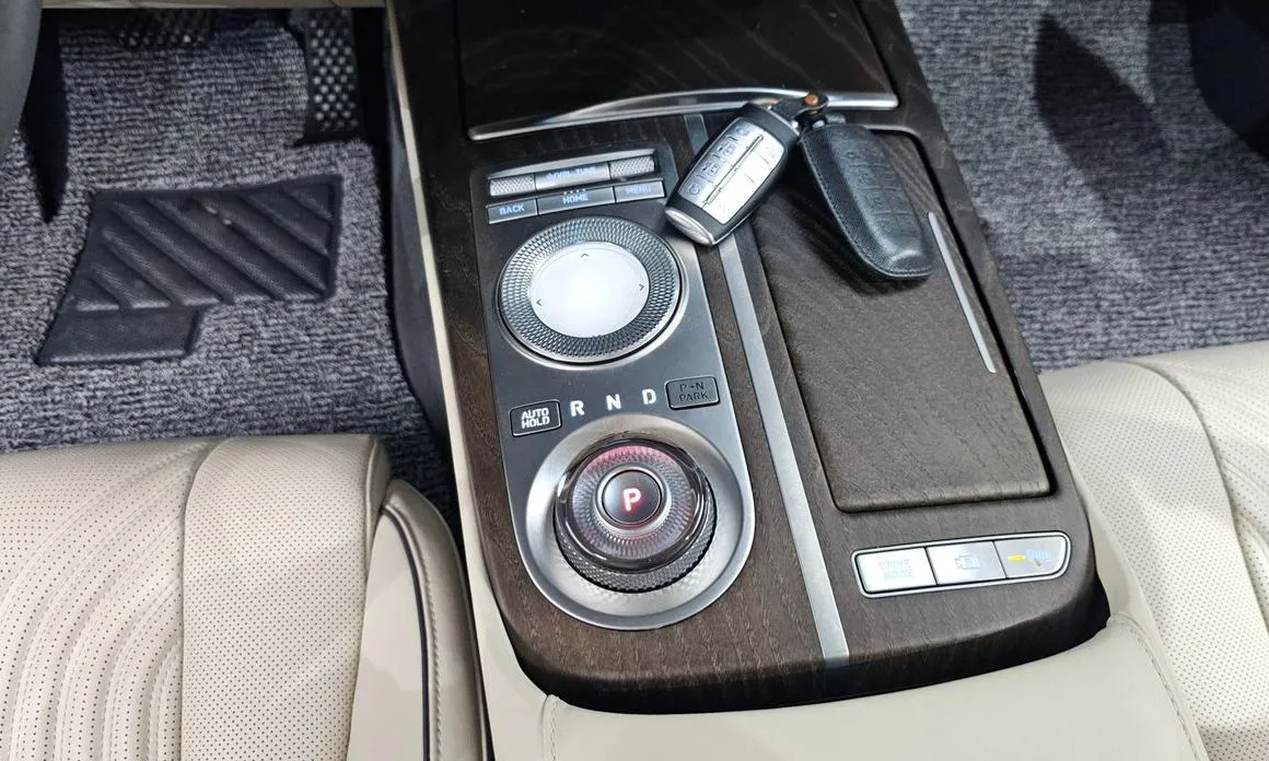 Genesis G80 — фото 10