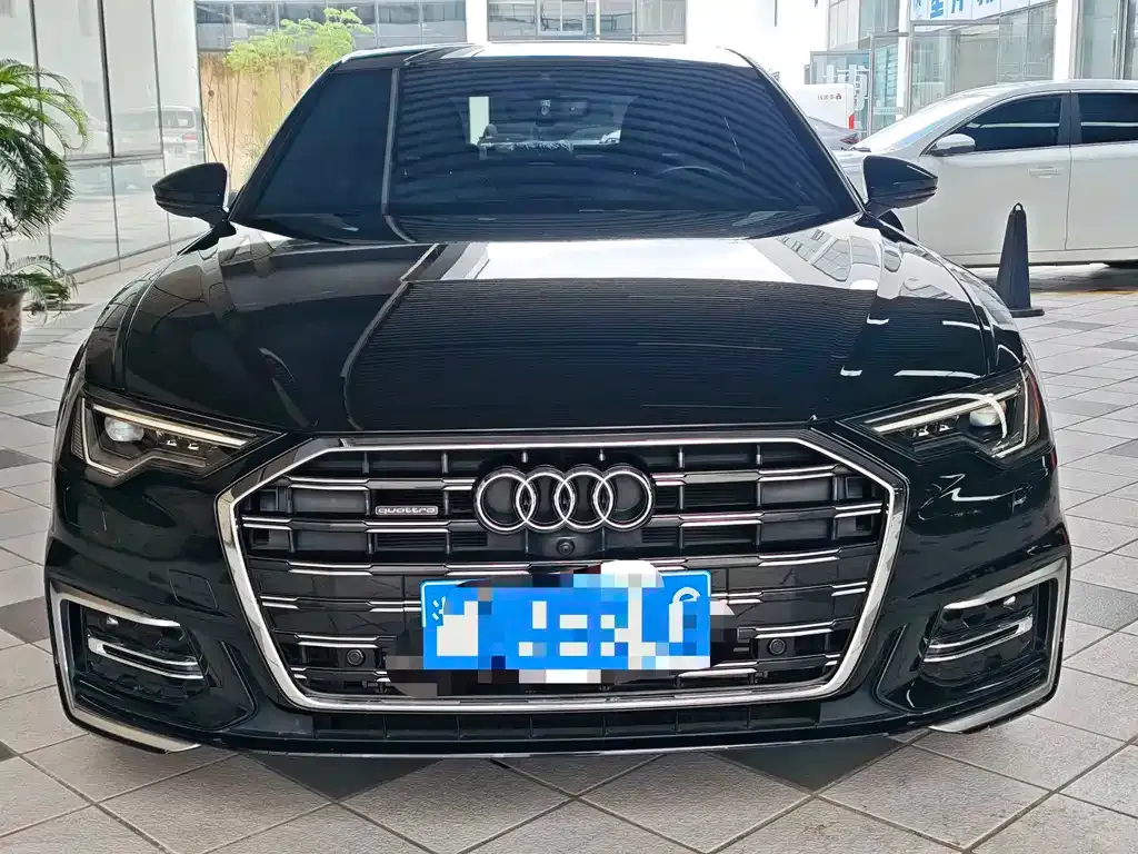 Audi A6L — фото 2