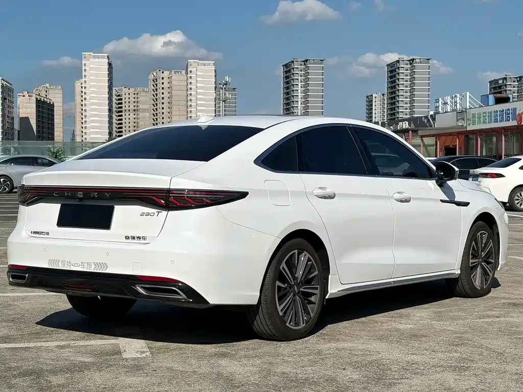 Chery Arrizo 8 PRO — фото 9