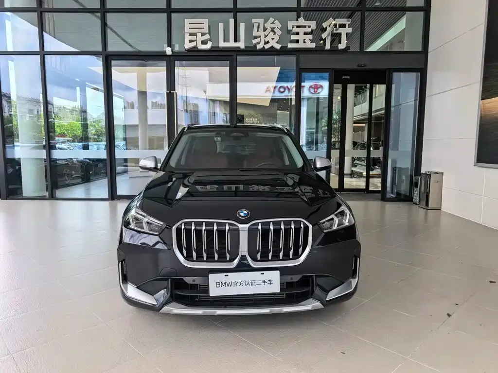 BMW X1 — фото 10