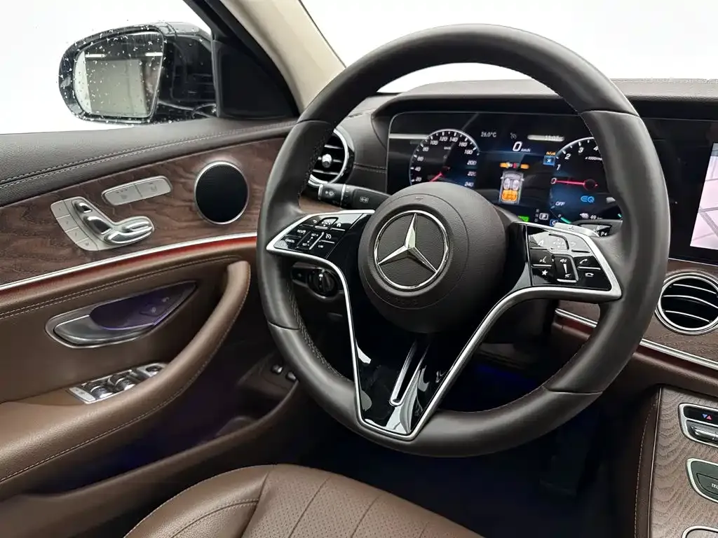 Mercedes-Benz E-Class New Energy — фото 10