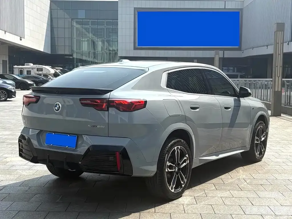 BMW X2 (Import) — фото 6