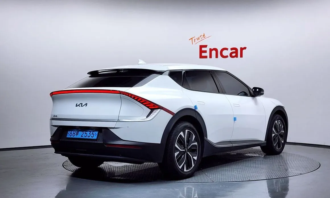 Kia EV6 — фото 6