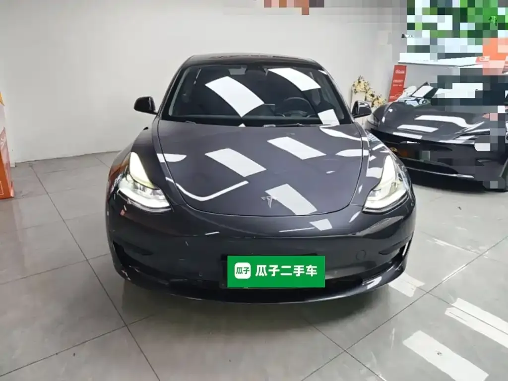 Tesla Model 3 — фото 2