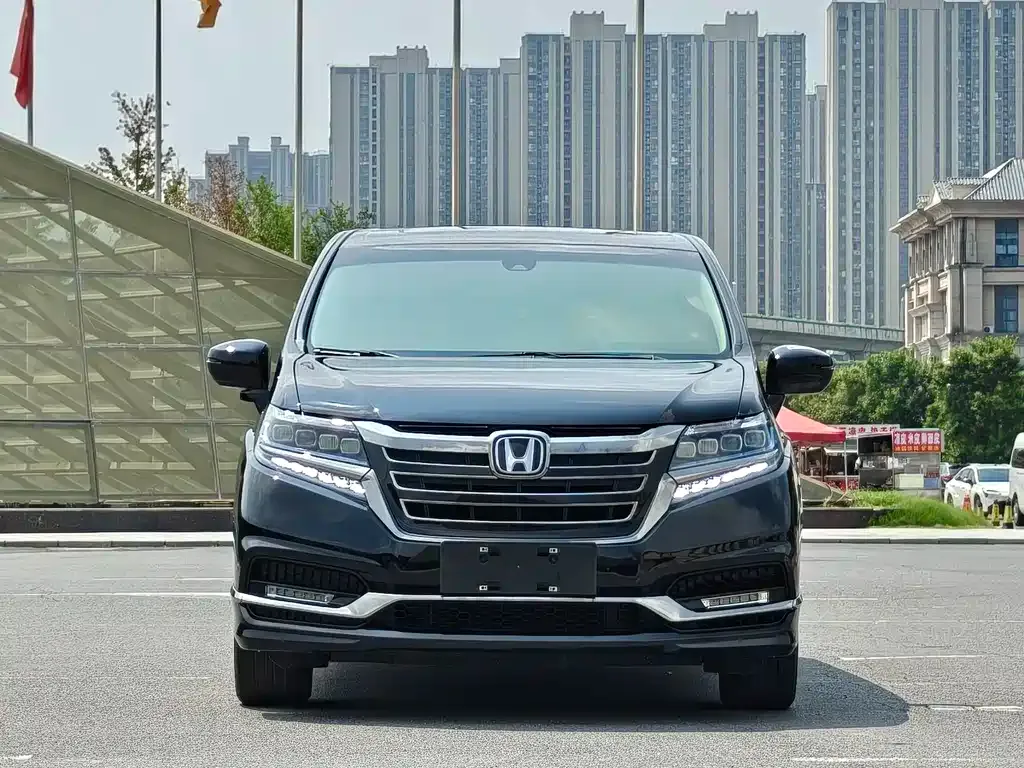 Honda Elysion — фото 9