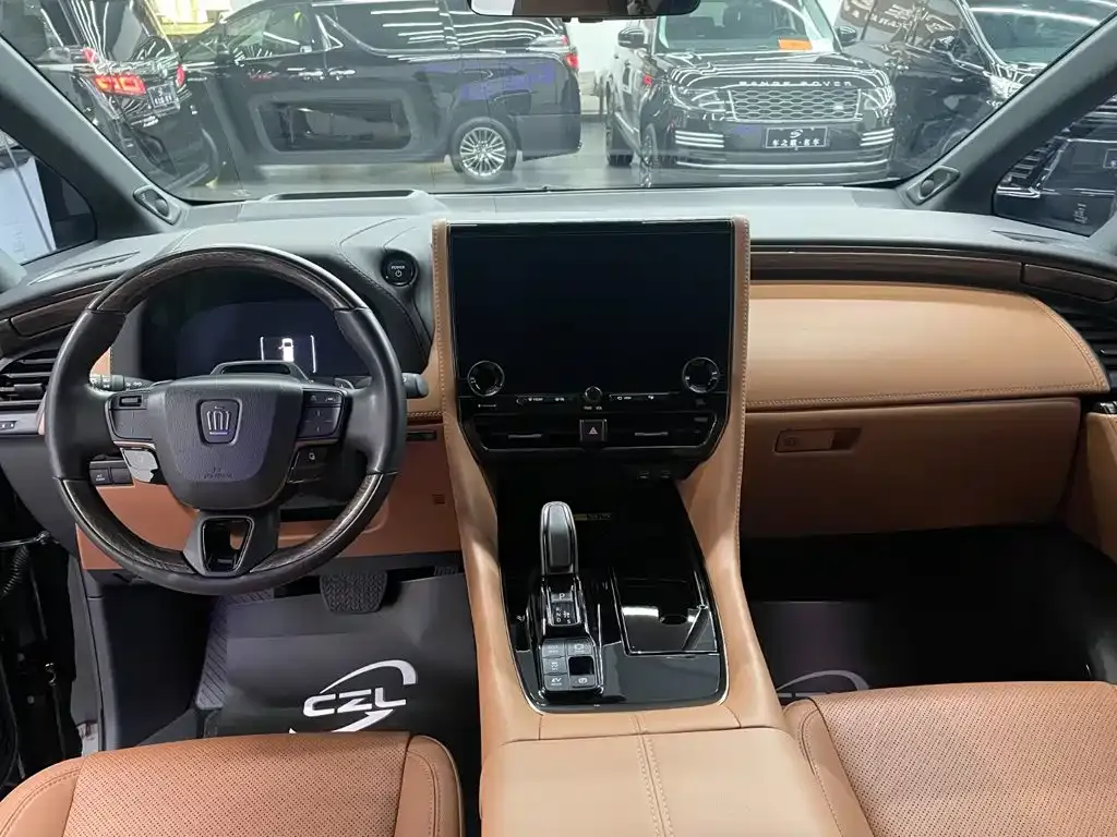 Toyota Vellfire — фото 5