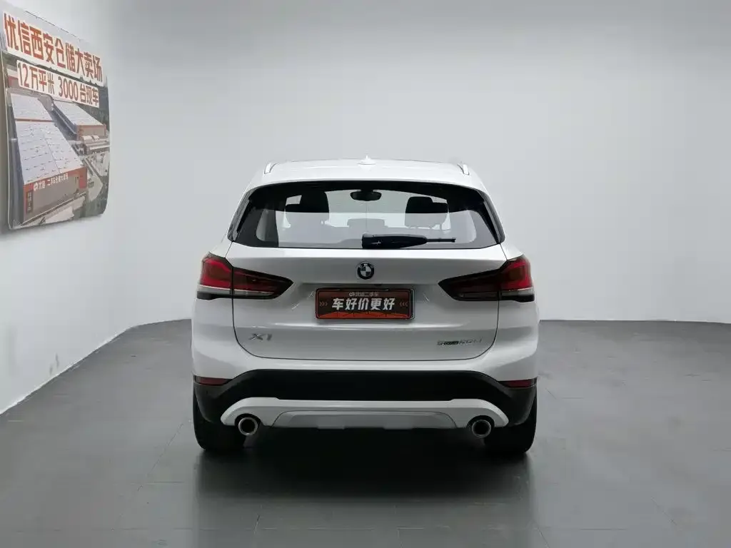 BMW X1 — фото 2