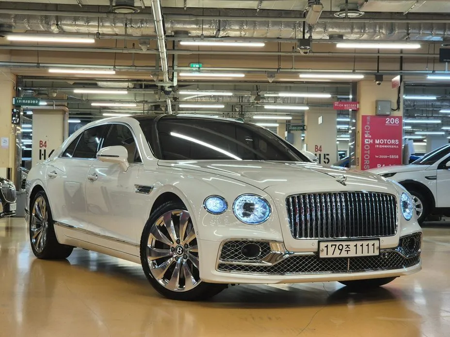 Bentley Flying Spur — фото 8