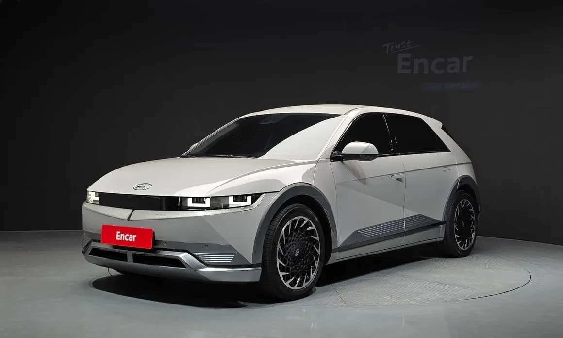 Hyundai Ioniq5 — фото 1