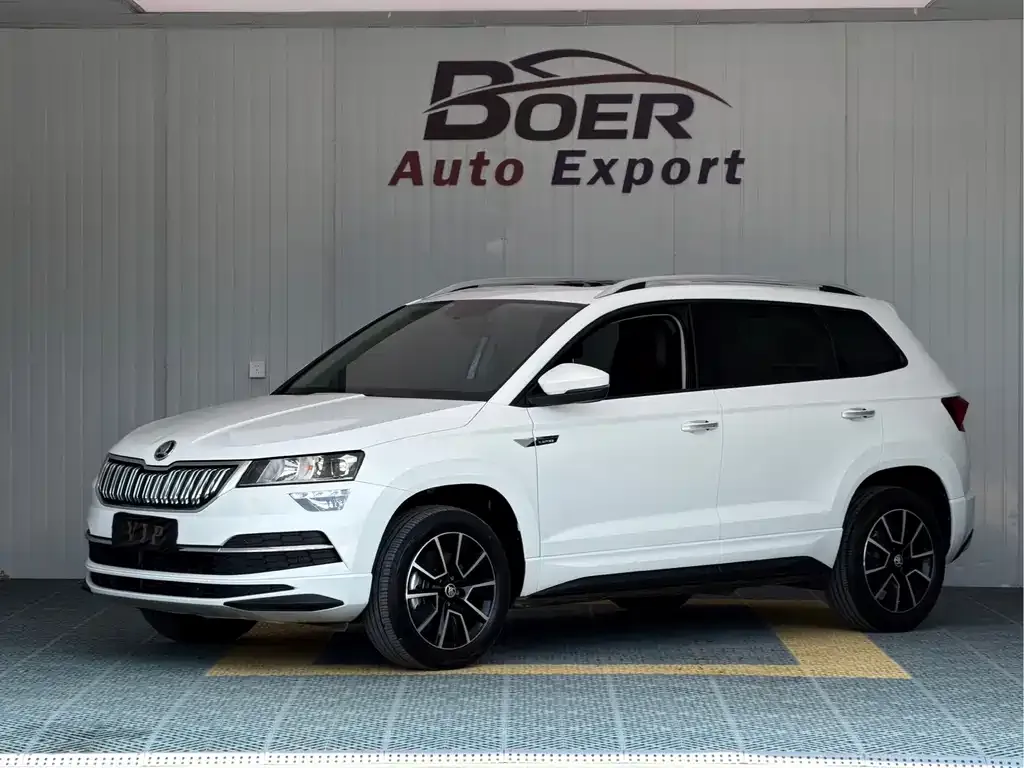 Skoda Karoq — фото 1