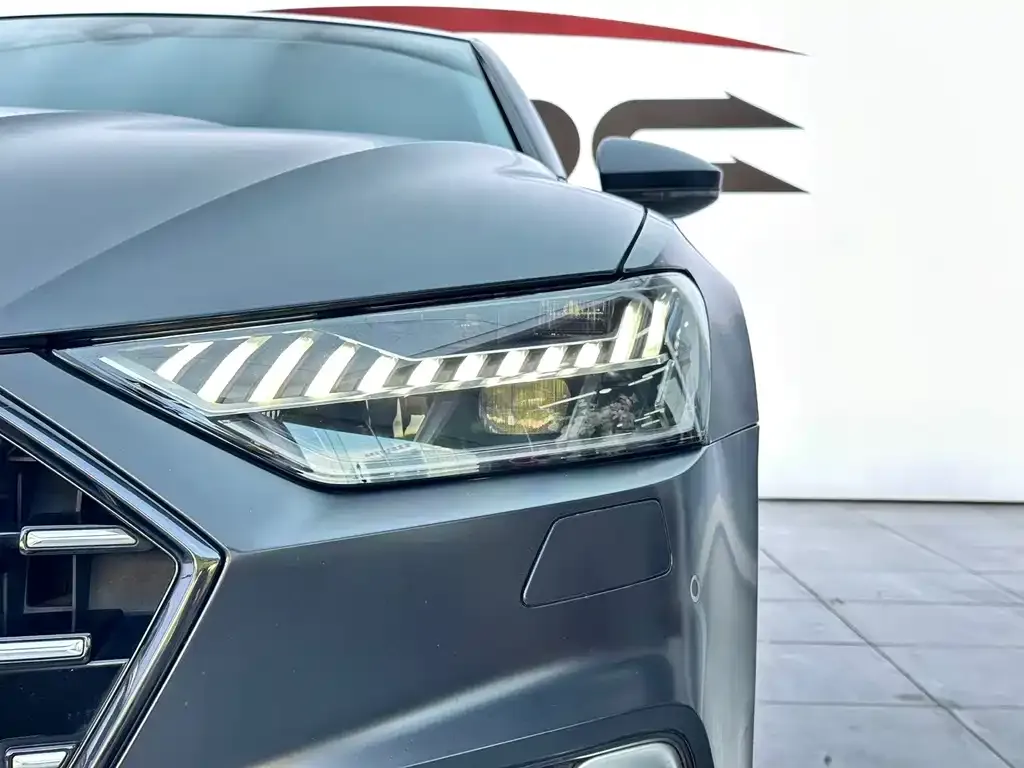 Audi A7L — фото 5