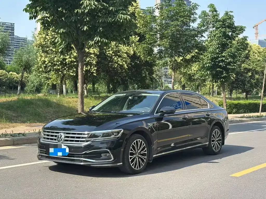 Volkswagen Phideon — фото 1